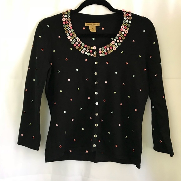 Sydney Easton Tops - Adorable Buttons!  3/4 Sleeve Lightweight Cardigan
